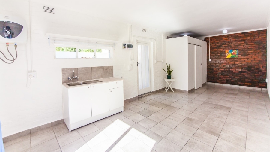 3 Bedroom Property for Sale in Chrismar Western Cape